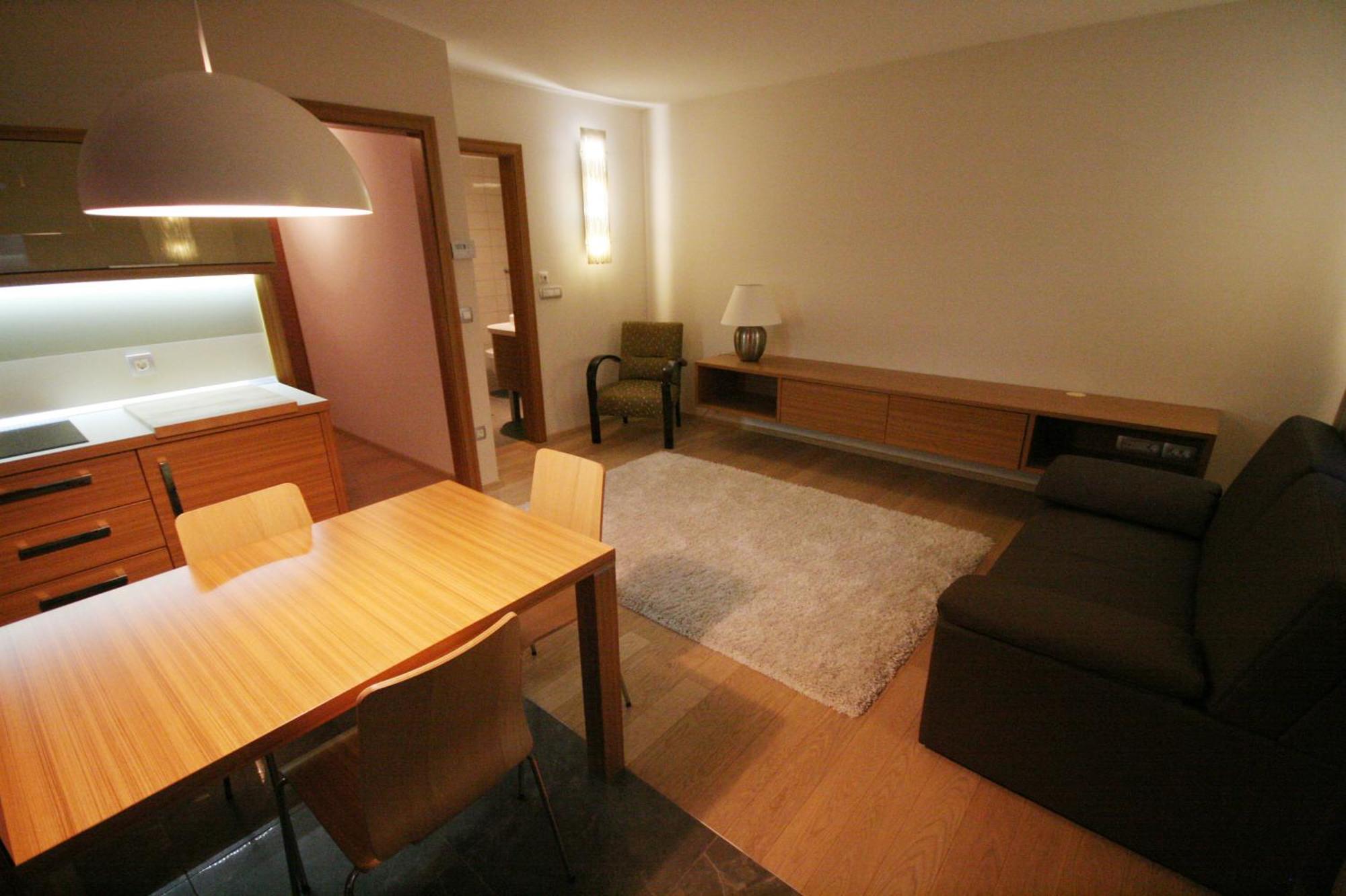 Kostanjevica na Krki Apartment Na Krki מראה חיצוני תמונה